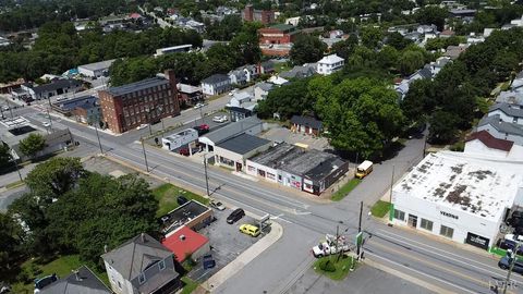 Tiny photo for 1601 12th street St, Lynchburg, VA 24501 (MLS # 359243)