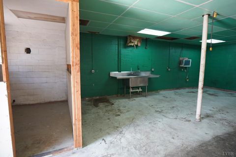 Tiny photo for 1601 12th street St, Lynchburg, VA 24501 (MLS # 359243)