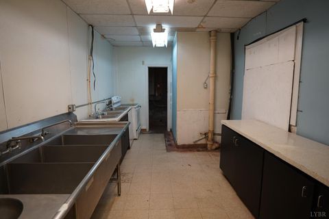 Tiny photo for 1601 12th street St, Lynchburg, VA 24501 (MLS # 359243)