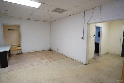 Tiny photo for 1601 12th street St, Lynchburg, VA 24501 (MLS # 359243)