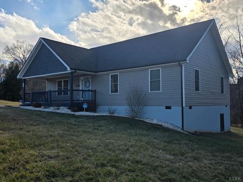 Tiny photo for 424 Patrick Street, Lynchburg, VA 24501 (MLS # 363953)