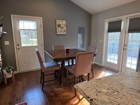 Tiny photo for 424 Patrick Street, Lynchburg, VA 24501 (MLS # 363953)