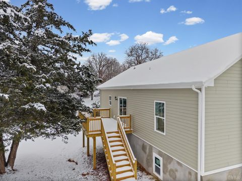 Tiny photo for 135 Yahweh Drive, Amherst, VA 24521 (MLS # 363043)