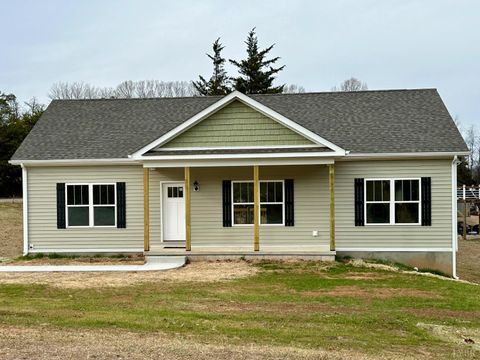 Tiny photo for 135 Yahweh Drive, Amherst, VA 24521 (MLS # 363043)