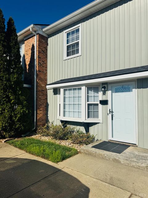 Photo of 3501 Fort Avenue #14, Lynchburg, VA 24501 (MLS # 365213)