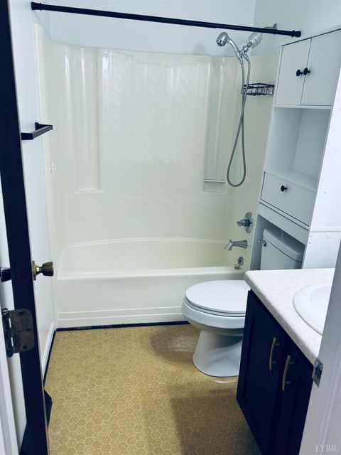 Tiny photo for 3501 Fort Avenue #14, Lynchburg, VA 24501 (MLS # 365213)