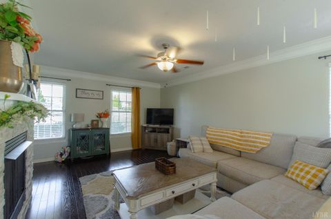 Tiny photo for 133 Bennett Dr Dr, Lynchburg, VA 24501 (MLS # 365357)