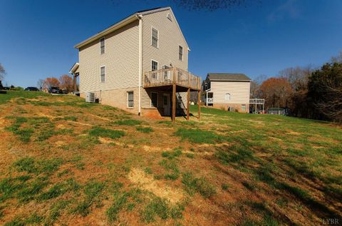 Tiny photo for 133 Bennett Dr Dr, Lynchburg, VA 24501 (MLS # 365357)