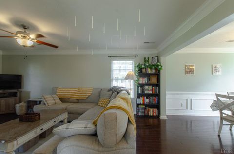 Tiny photo for 133 Bennett Dr Dr, Lynchburg, VA 24501 (MLS # 365357)