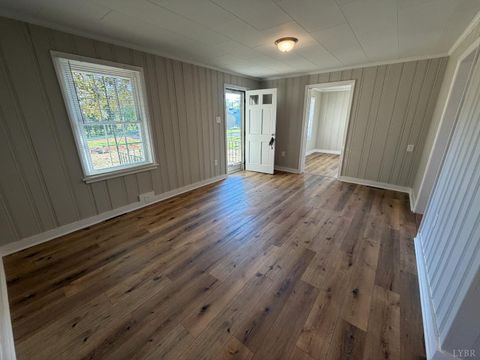 Tiny photo for 127 Campbell Street, Madison Heights, VA 24572 (MLS # 365634)