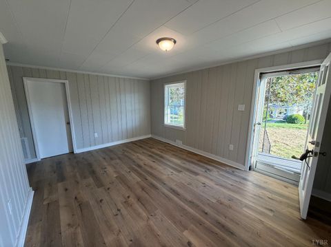 Tiny photo for 127 Campbell Street, Madison Heights, VA 24572 (MLS # 365634)