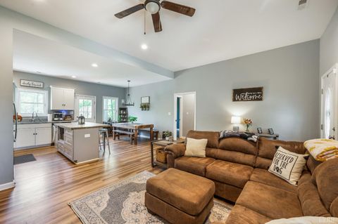 Tiny photo for 11317 Leesville Rd Rd, Evington, VA 24550 (MLS # 365821)