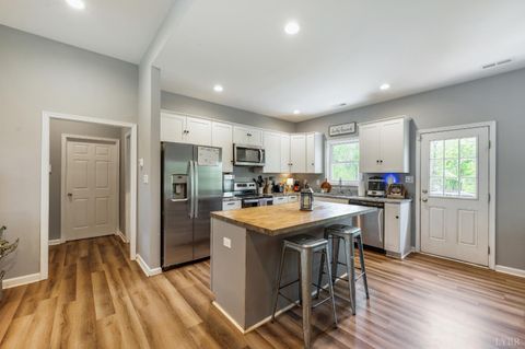 Tiny photo for 11317 Leesville Rd Rd, Evington, VA 24550 (MLS # 365821)