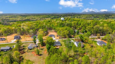 Tiny photo for 11317 Leesville Rd Rd, Evington, VA 24550 (MLS # 365821)