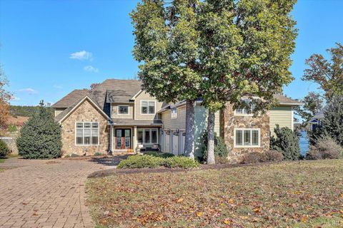 Tiny photo for 803 Compass Cove Circle, Moneta, VA 24121 (MLS # 362871)