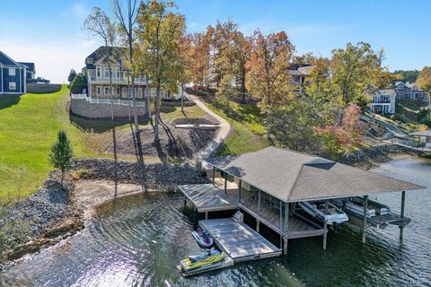 Tiny photo for 803 Compass Cove Circle, Moneta, VA 24121 (MLS # 362871)