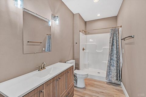 Tiny photo for 803 Compass Cove Circle, Moneta, VA 24121 (MLS # 362871)