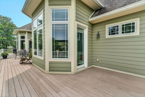 Tiny photo for 803 Compass Cove Circle, Moneta, VA 24121 (MLS # 362871)