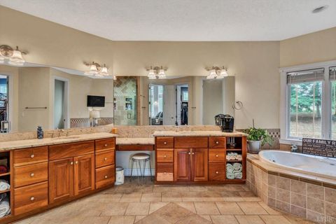 Tiny photo for 803 Compass Cove Circle, Moneta, VA 24121 (MLS # 362871)