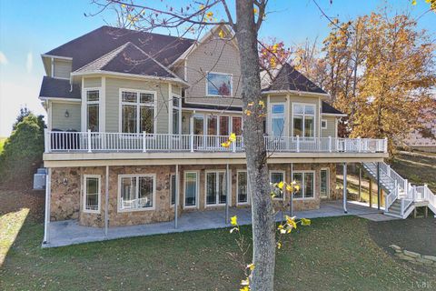 Tiny photo for 803 Compass Cove Circle, Moneta, VA 24121 (MLS # 362871)