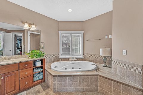 Tiny photo for 803 Compass Cove Circle, Moneta, VA 24121 (MLS # 362871)