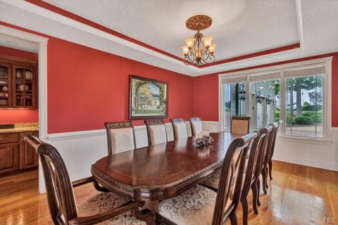 Tiny photo for 803 Compass Cove Circle, Moneta, VA 24121 (MLS # 362871)