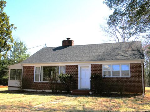 Homes For Sale - 328 Huff Creek Trail<br/> Amherst, VA 24521