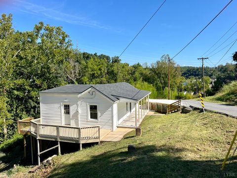 Tiny photo for 207 VES Road, Lynchburg, VA 24503 (MLS # 361870)