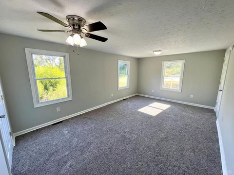 Tiny photo for 207 VES Road, Lynchburg, VA 24503 (MLS # 361870)