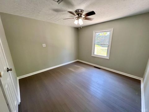 Tiny photo for 207 VES Road, Lynchburg, VA 24503 (MLS # 361870)