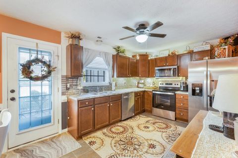 Tiny photo for 1202 Blue Ridge View Circle, Forest, VA 24551 (MLS # 363694)