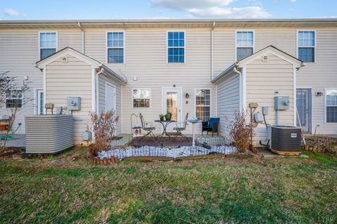 Tiny photo for 1202 Blue Ridge View Circle, Forest, VA 24551 (MLS # 363694)