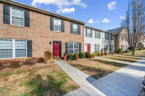Tiny photo for 1202 Blue Ridge View Circle, Forest, VA 24551 (MLS # 363694)