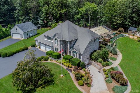 Photo of 1193 Yarrow Road, Bedford, VA 24523 (MLS # 365186)