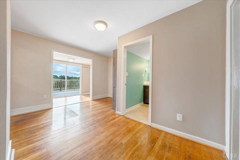 Tiny photo for 193 Simmons Creek Road, Union Hall, VA 24176 (MLS # 366626)