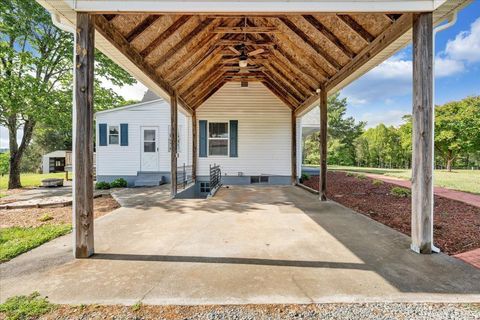Tiny photo for 193 Simmons Creek Road, Union Hall, VA 24176 (MLS # 366626)