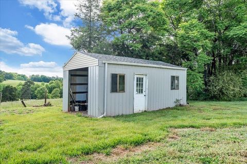 Tiny photo for 193 Simmons Creek Road, Union Hall, VA 24176 (MLS # 366626)