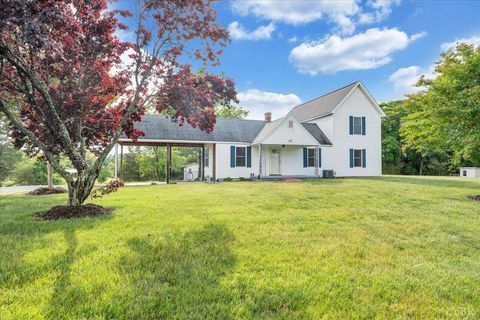 Tiny photo for 193 Simmons Creek Road, Union Hall, VA 24176 (MLS # 366626)