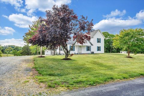 Tiny photo for 193 Simmons Creek Road, Union Hall, VA 24176 (MLS # 366626)