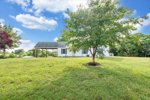 Tiny photo for 193 Simmons Creek Road, Union Hall, VA 24176 (MLS # 366626)