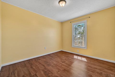 Tiny photo for 385 Tanglewood Drive, Christiansburg, VA 24073 (MLS # 365497)