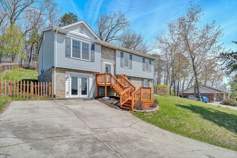 Tiny photo for 385 Tanglewood Drive, Christiansburg, VA 24073 (MLS # 365497)