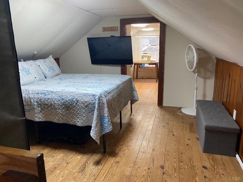 Tiny photo for 3292 Payneton Road, Chatham, VA 24531 (MLS # 363151)