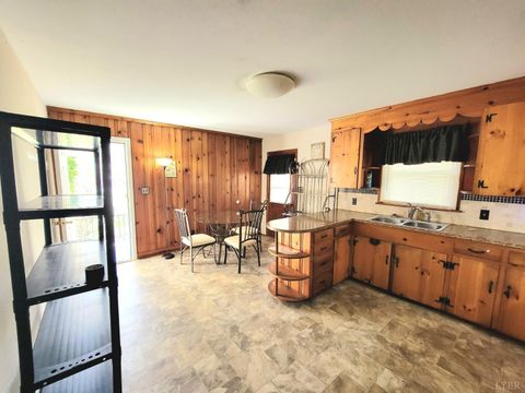 Tiny photo for 124 Wiggington Road, Lynchburg, VA 24502 (MLS # 365034)