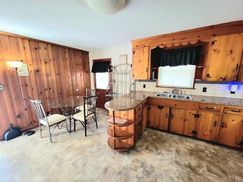 Tiny photo for 124 Wiggington Road, Lynchburg, VA 24502 (MLS # 365034)