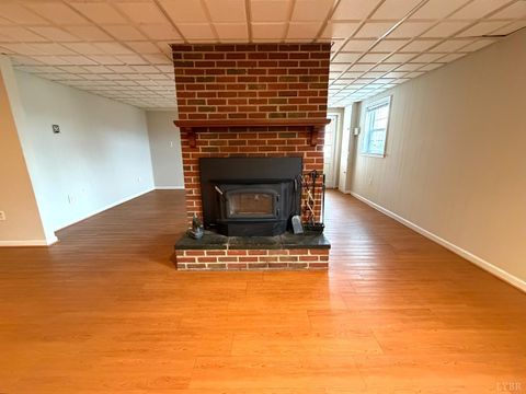 Tiny photo for 205 Woodrow Avenue, Monroe, VA 24574 (MLS # 365169)