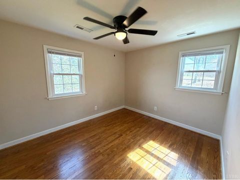 Tiny photo for 205 Woodrow Avenue, Monroe, VA 24574 (MLS # 365169)