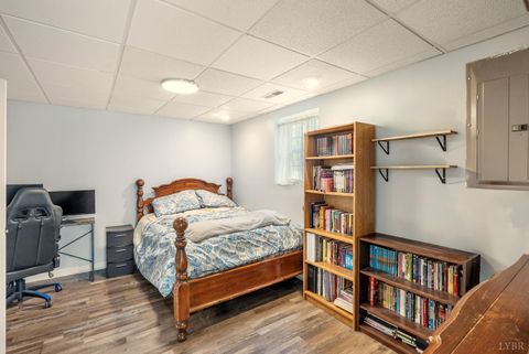 Tiny photo for 212 Villa View Place, Lynchburg, VA 24502 (MLS # 364811)