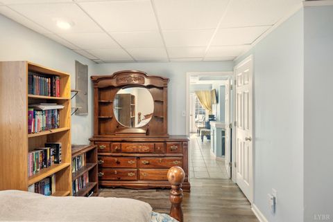 Tiny photo for 212 Villa View Place, Lynchburg, VA 24502 (MLS # 364811)