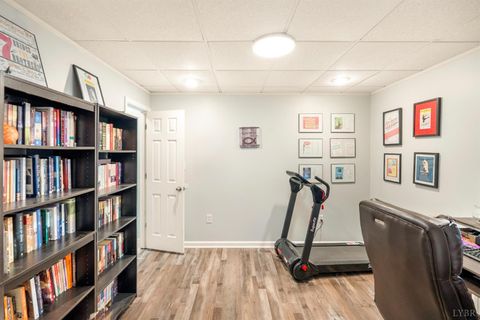 Tiny photo for 212 Villa View Place, Lynchburg, VA 24502 (MLS # 364811)